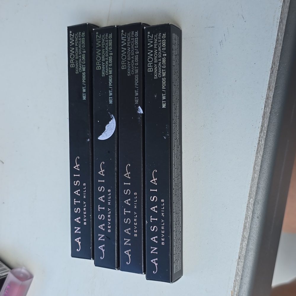 Anastasia Beverly hills brow